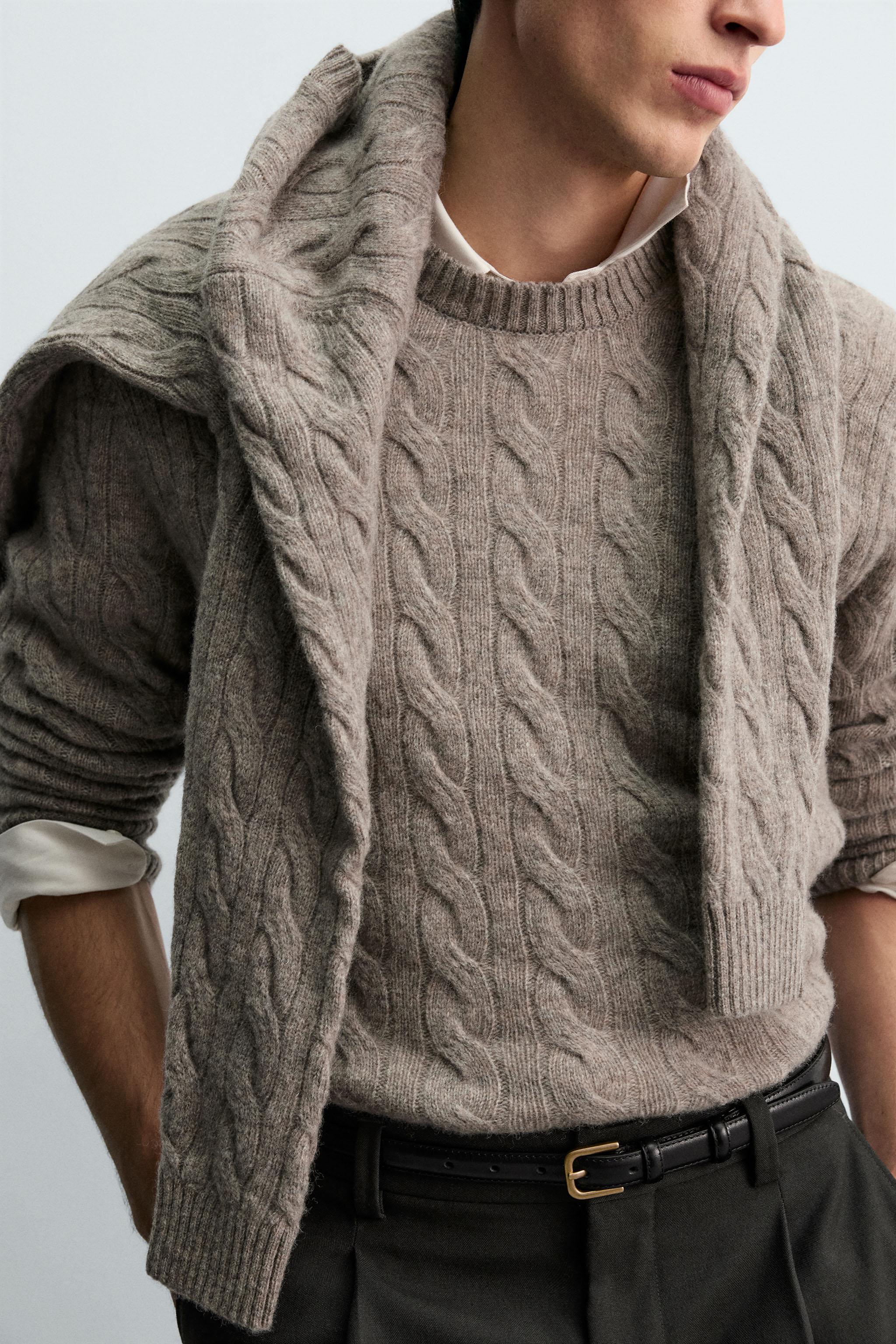 100% WOOL CABLE SWEATER